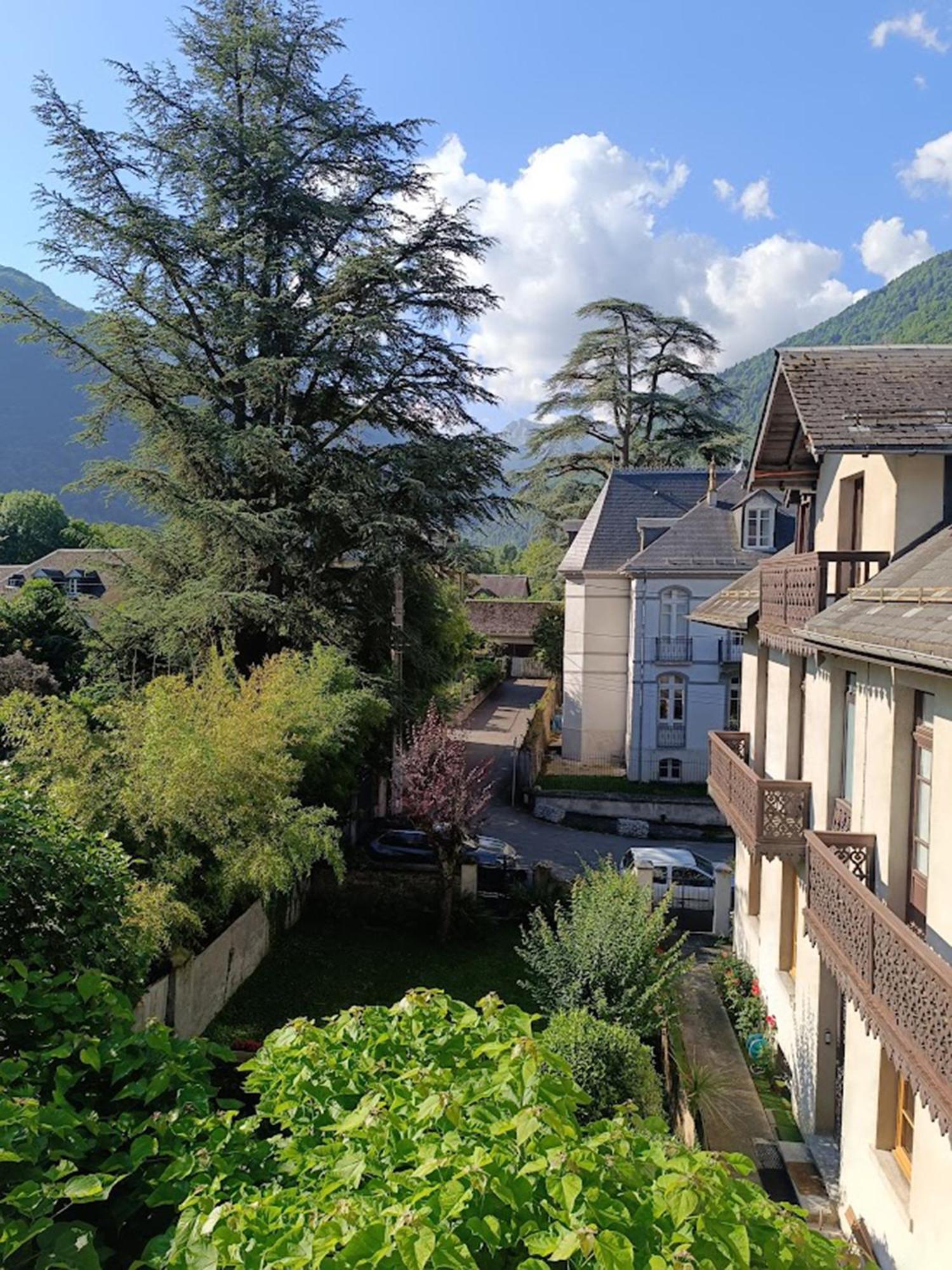 Апартаменты Le Petit Cerf, T3, Wifi, Cave Bagneres-de-Luchon Экстерьер фото